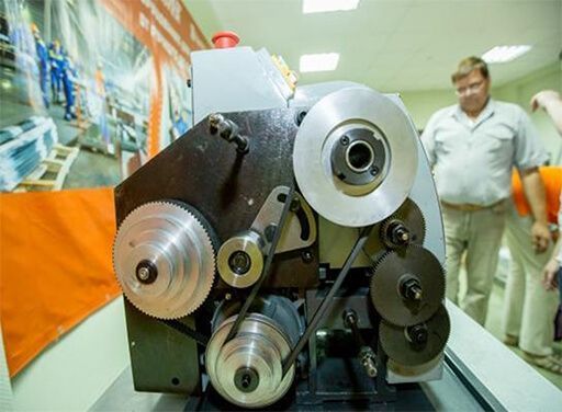 Настольный токарно-фрезерный станок Metal Master MML 250x550 M