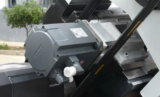 MetalTec NEXUS 42 — Токарный станок ЧПУ с наклонной станиной