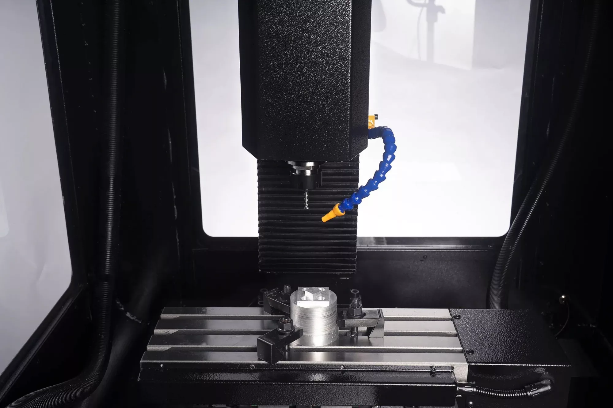 Станок фрезерный настольный с ЧПУ MACHINDEX HUMBIRD CNC