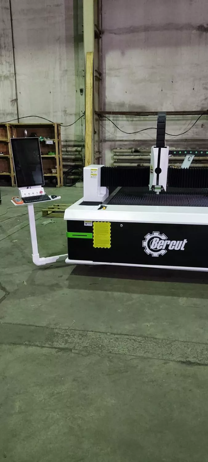 Cтанок лазерной резки PS 3015  Raycus 1500W Москва