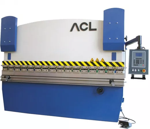 Листогибочный гидравлический пресс  ACL WE67K   200/2500 с CNC контроллером Cybelec